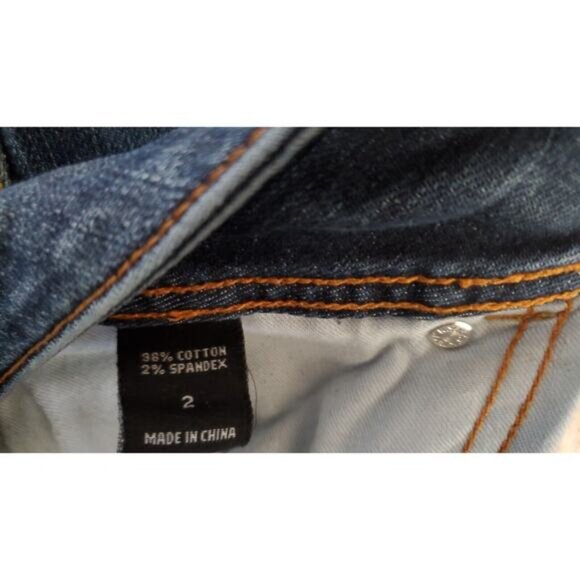 Victoria's Secret VS Hipster Medium Wash Destructive Jeans - Women's Size 2 - Picture 6 of 7